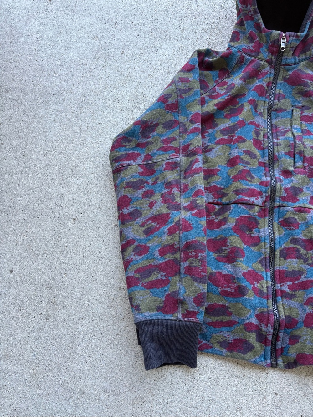 Lululemon Mens Heavy Cotton Full Zip Hoodie Camo Print Medium 22x27 - Picture 3 of 9